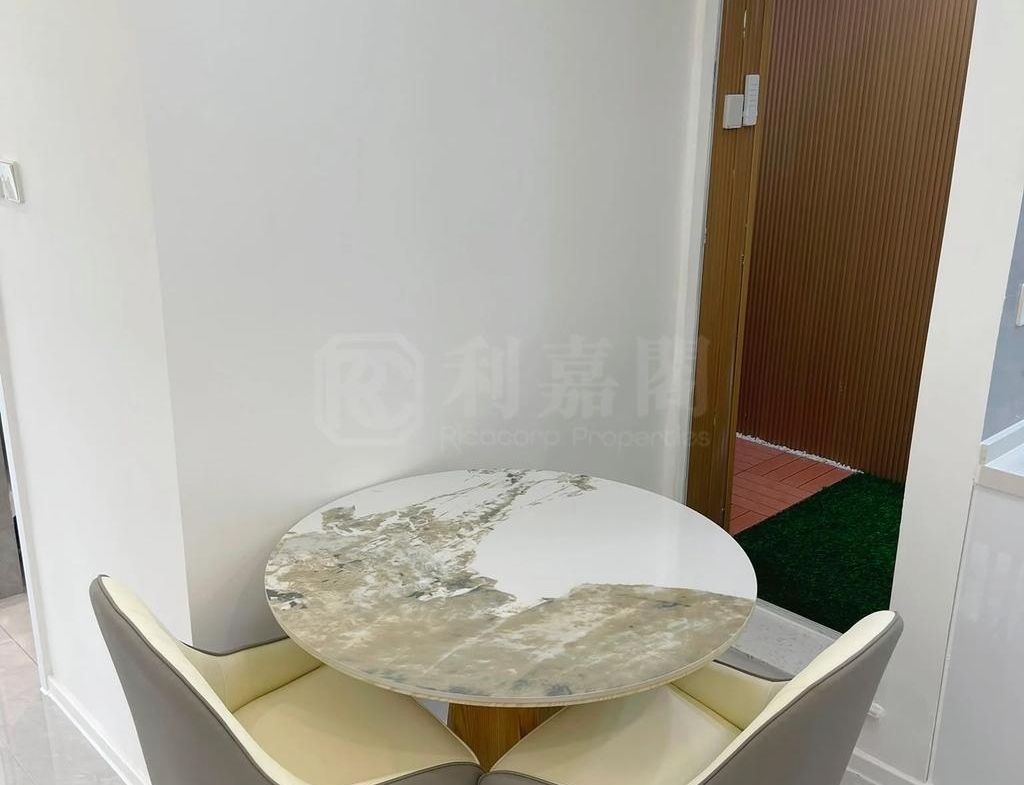 荃灣中心 成都樓 (14座) - 28NTS – 香港北部都會區