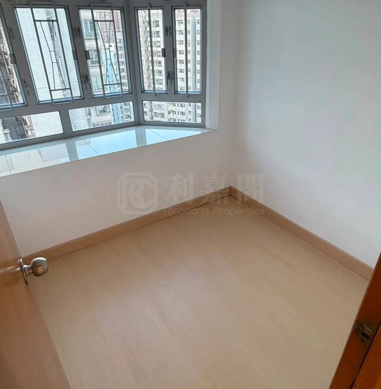 荃灣中心 南昌樓 (11座) - 28NTS – 香港北部都會區