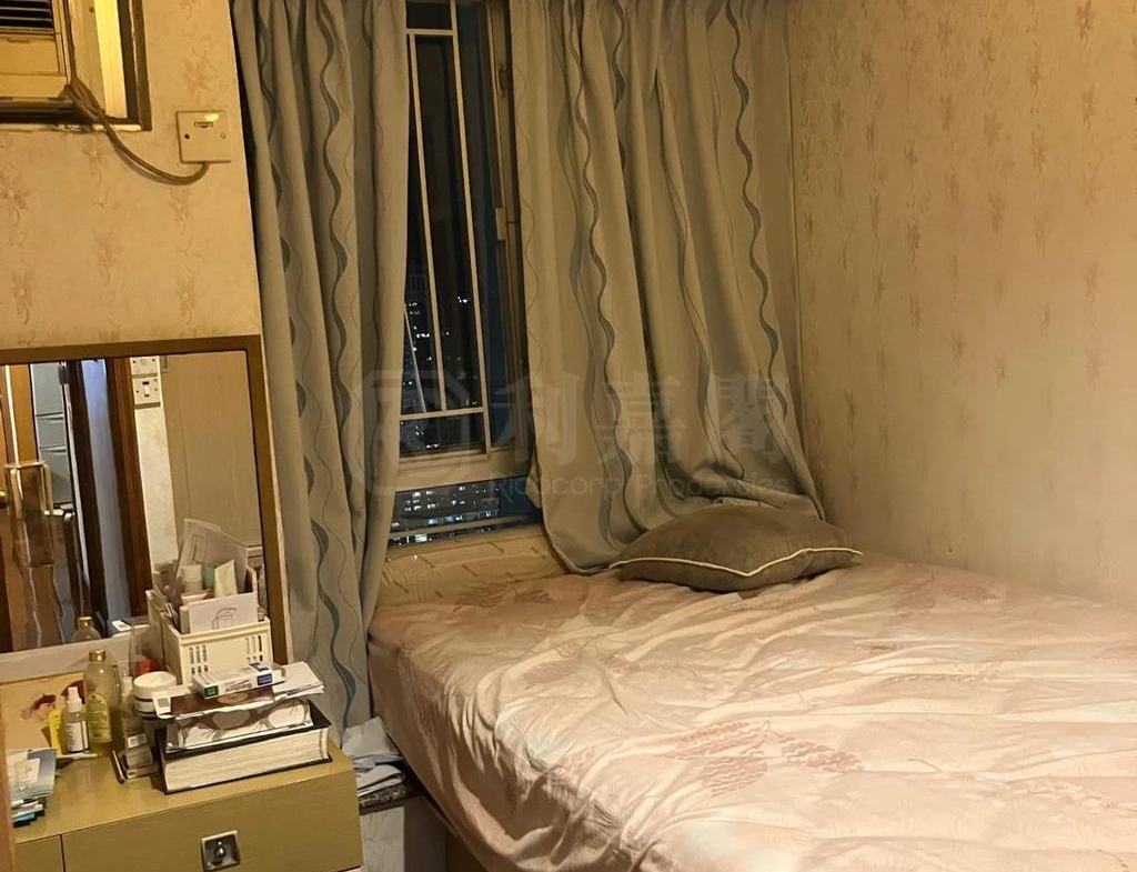 荃灣廣場 1座 - 28NTS – 香港北部都會區