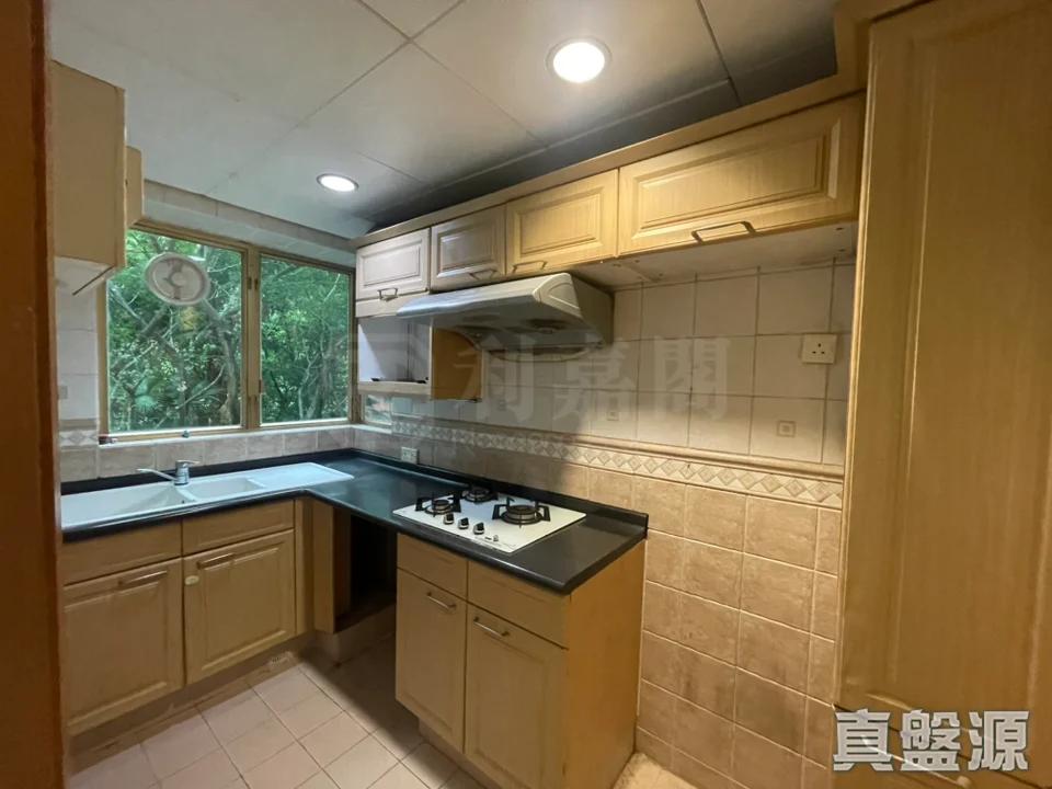 新峰花園 4期 御峰豪園 - 28NTS – 香港北部都會區