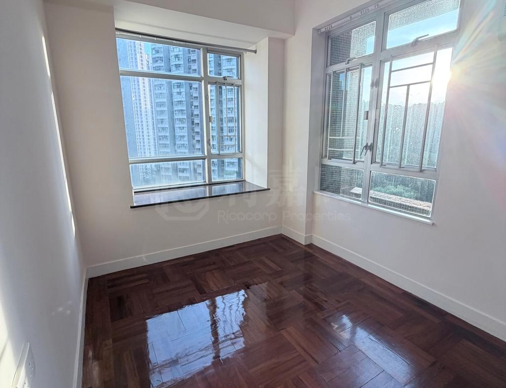 花都廣場 2座 - 28NTS – 香港北部都會區