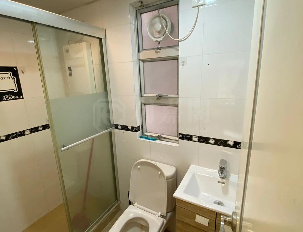 新港城 3期 P座 - 28NTS – 香港北部都會區