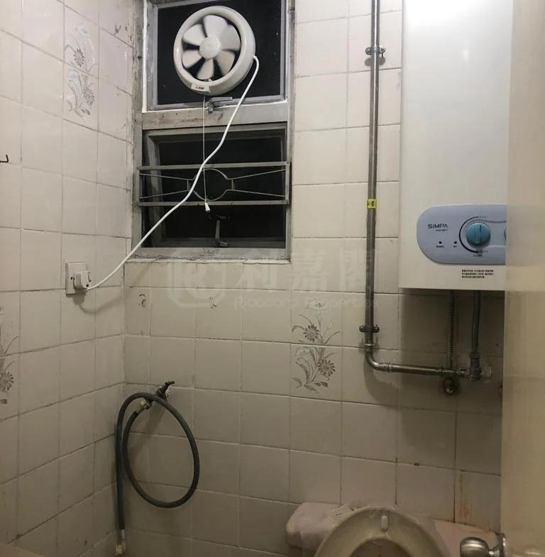 荃昌中心 昌寧大廈 - 28NTS – 香港北部都會區