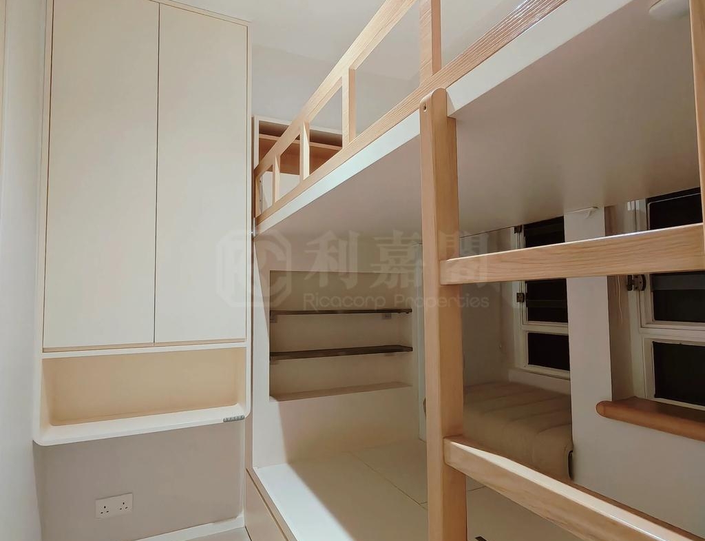 新葵芳花園 D座 - 28NTS – 香港北部都會區