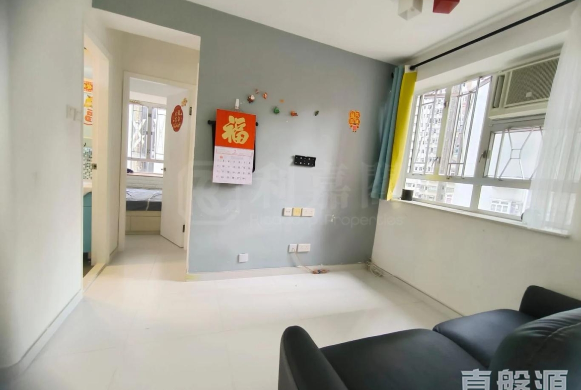 荃灣中心 南昌樓 (11座) - 28NTS – 香港北部都會區